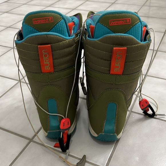 Burton Snowboard Boots - Picture 4 of 5